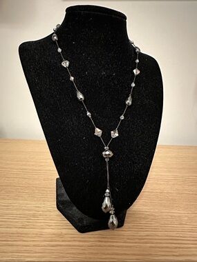 Elegant Dabby Reid Hematite Bead Lariat Necklace - Women Jewelry